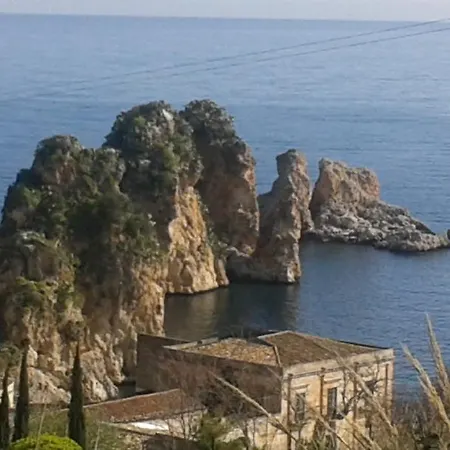 Holiday home Cala Azzurra